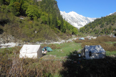 beas-kund-trek-35.JPG