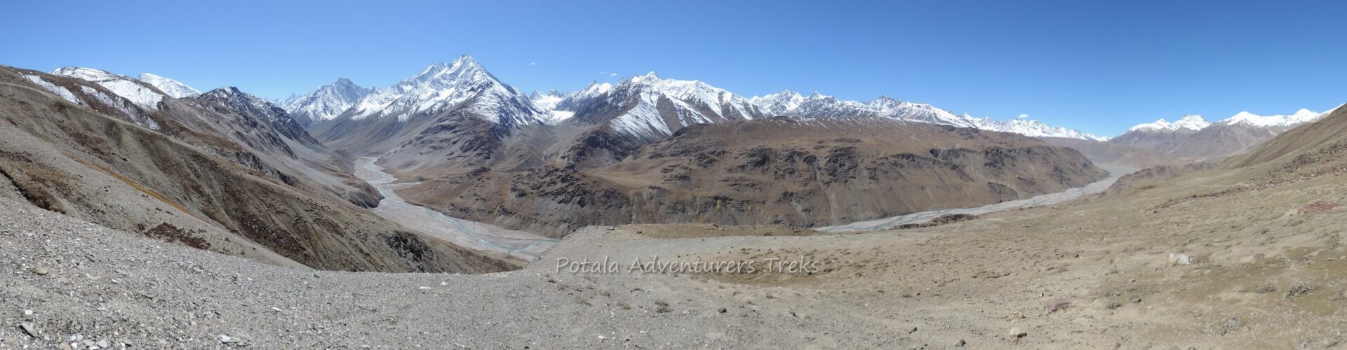 chandratal baralacha la trek