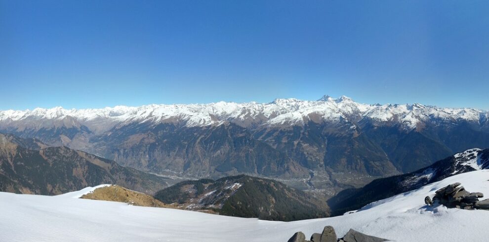 rani sui trek manali